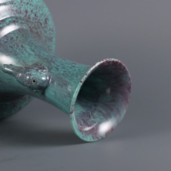 Qing Dynasty Yongzheng period Lujun glaze elephant ear vase - Image 6