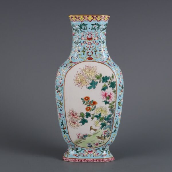 flower and bird poem flat vase made in the Qianlong period of the Qing Dynasty