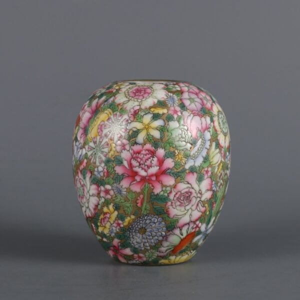 enamel water pot with flower patterns made in the Qianlong period of the Qing Dynasty - Image 2