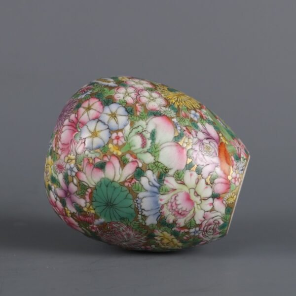 enamel water pot with flower patterns made in the Qianlong period of the Qing Dynasty - Image 3