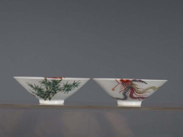 Phoenix bamboo cups with bamboo hats made in the Qianlong period of the Qing Dynasty