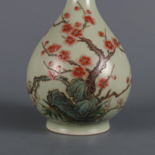 Qing Dynasty Qianlong period bean green glaze with pink peach blossom pattern jade pot spring vase - Image 7