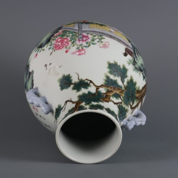 Qing Dynasty Qianlong Period Porcelain Peace Dove Ruyi Ear Vase - Image 5