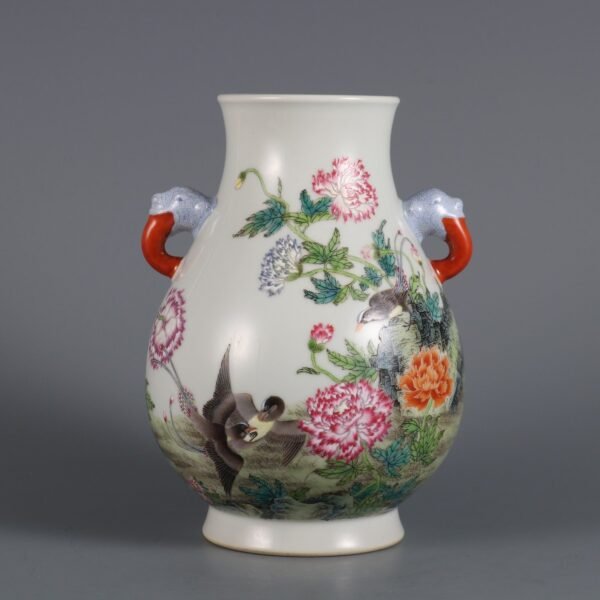Qing Dynasty Qianlong Period Famille Rose Flower and Bird Pattern Poem Dragon