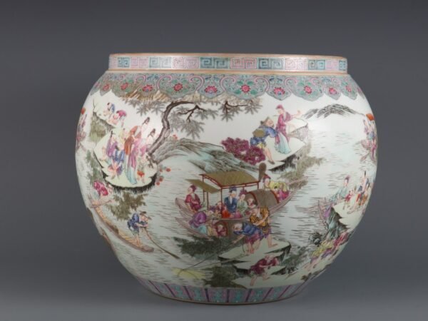 Qing Dynasty Qianlong period pastel farmhouse large scroll jar - Image 4
