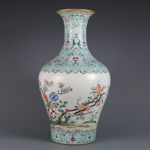 Qing Dynasty Qianlong period turquoise green ground pastel flower pattern large appreciation vase - Image 2