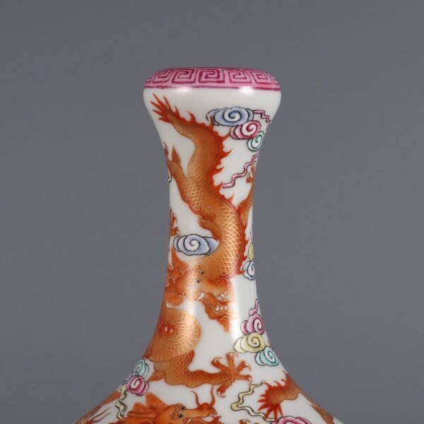 Qing Dynasty Qianlong Period Famille Rose Nine Dragon Pattern Three-legged Mustard Vase - Image 3