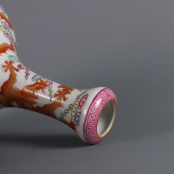 Qing Dynasty Qianlong Period Famille Rose Nine Dragon Pattern Three-legged Mustard Vase - Image 6