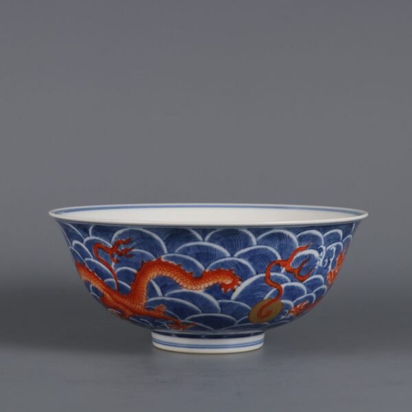 Qing Yongzheng Period Blue and White Alum Red Sea Cloud Dragon Pattern Bowl - Image 2