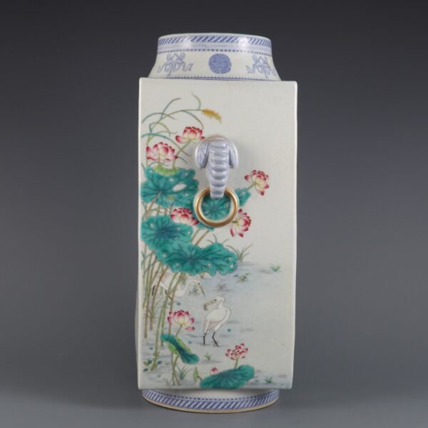 flower and bird patterns and elephant ears, made in the Qianlong period of the Qing Dynasty - Image 4