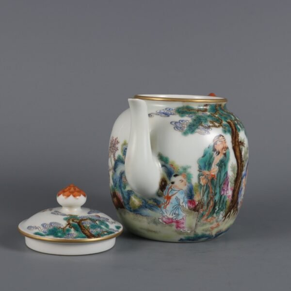 Qing Dynasty Yongzheng Period Famille Rose Figure Story Teapot - Image 7