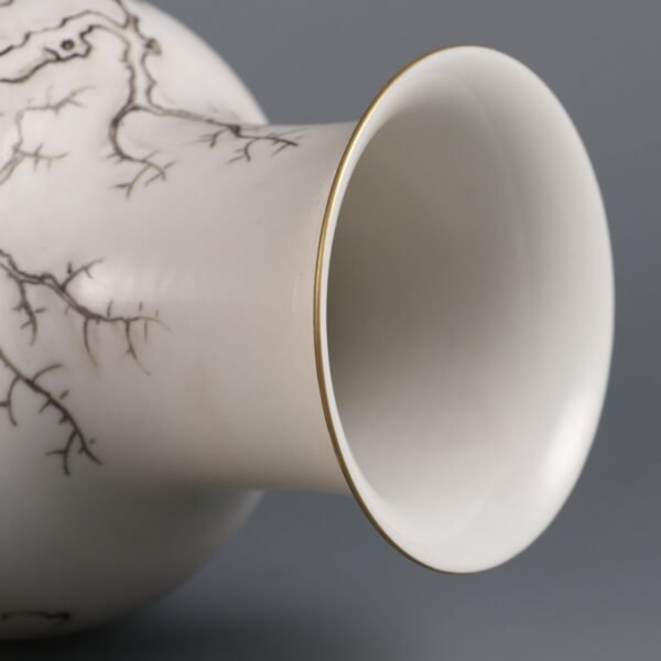The Republic of China Period Thin-body Ink-Colored Lantern Vase - Image 3