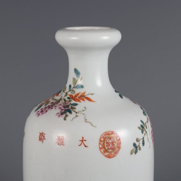 Qing Guangxu Period Famille rose flower and bird pattern appreciation vase - Image 6