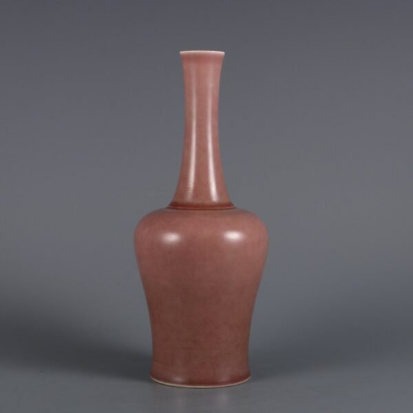 Qing Kangxi Year Cowpea Red Glaze Rattle Vase