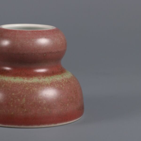 A pair of red gourd washbasins with cowpeas made in the Yongzheng period of the Qing Dynasty - Image 4