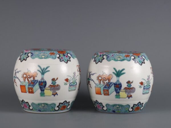 A pair of Doucai Bogutu embroidered cushions made in the Yongzheng period of the Qing Dynasty