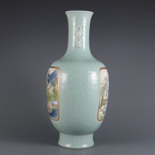 Qing Dynasty Qianlong period bean green glaze and pink enamel window landscape pavilion double - Image 4