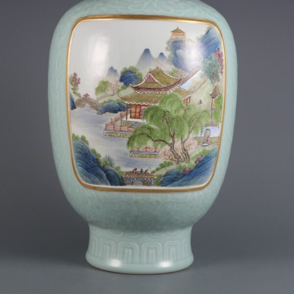 Qing Dynasty Qianlong period bean green glaze and pink enamel window landscape pavilion double - Image 6