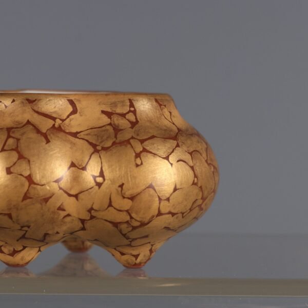 melon-shaped water washbasin made in the Qianlong period of the Qing Dynasty - Image 3
