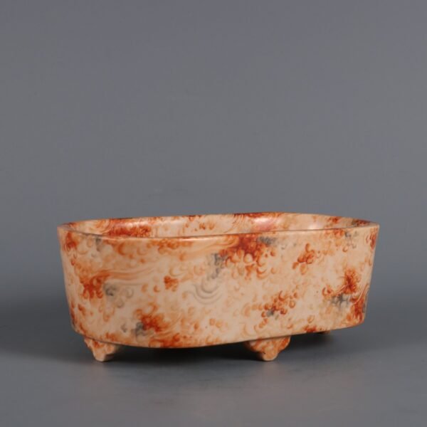 glaze washbasin with inscriptions made in the Qianlong period of the Qing Dynasty