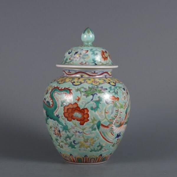 Qing Dynasty Qianlong Period Turquoise Green Doucai Dragon and Phoenix Covered Jar - Image 5