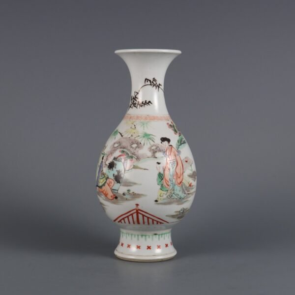 Qing Kangxi Period Five-color Figure Story Appreciation Vase