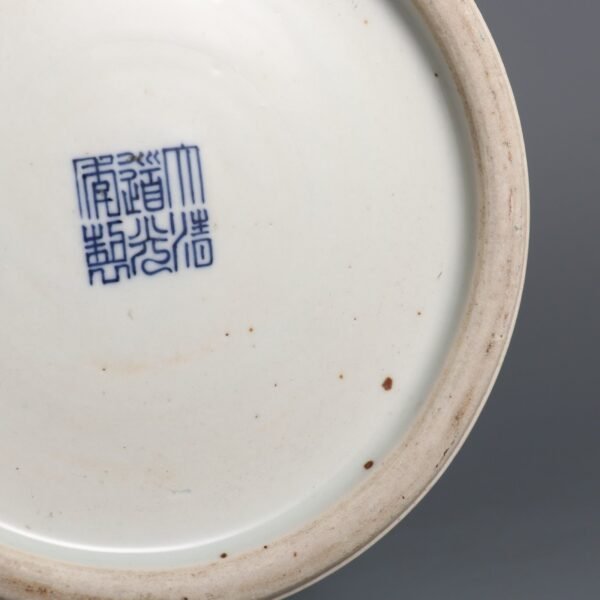 Doucai Wushuangpu Figure Plate Mouth Vase Made in Daoguang Period of Qing Dynasty - Image 8