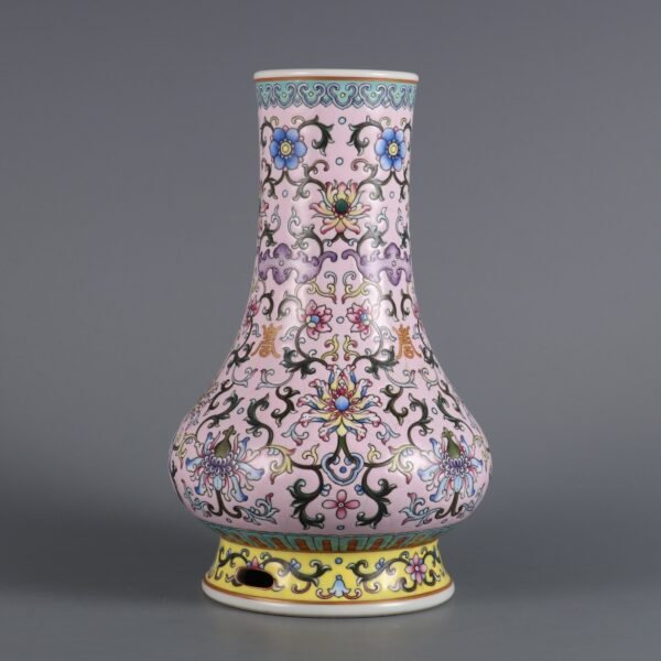 Qing Dynasty Yongzheng Period Turquoise Green Ground Foreign Color Passionflower Longevity - Image 2