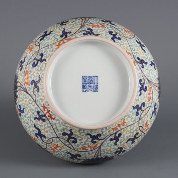 Qing Daoguang Period Blue and White Painted and Gold-painted Lotus Patterned Mustard Vase - Image 8