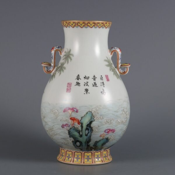 flower and bird pattern Ruyi ear vases made in the Qianlong period of the Qing Dynasty - Image 4