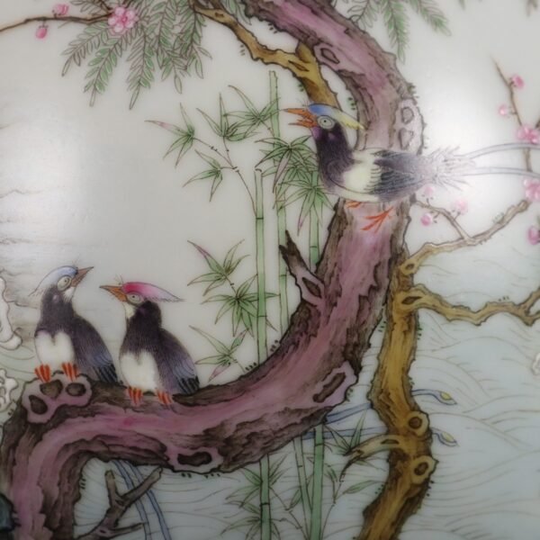 flower and bird pattern Ruyi ear vases made in the Qianlong period of the Qing Dynasty - Image 6