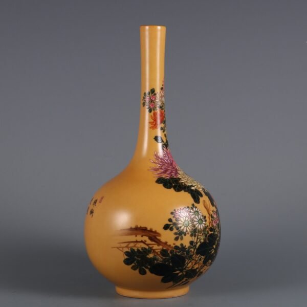 poem-inscribed vase made in the Yongzheng period of the Qing Dynasty - Image 6