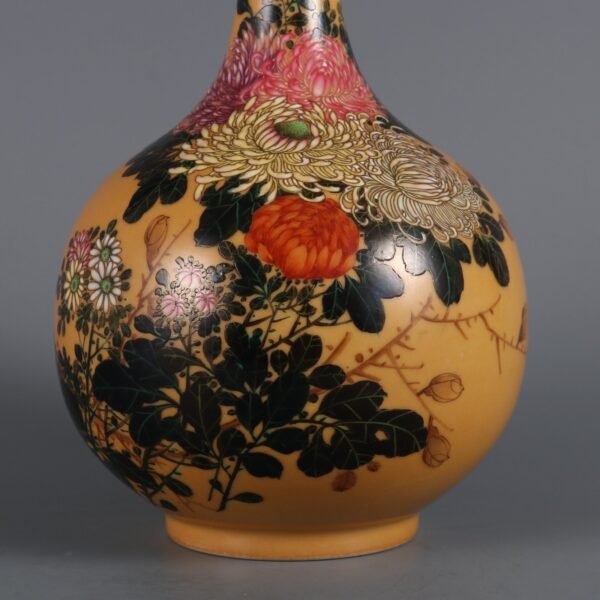 poem-inscribed vase made in the Yongzheng period of the Qing Dynasty - Image 8