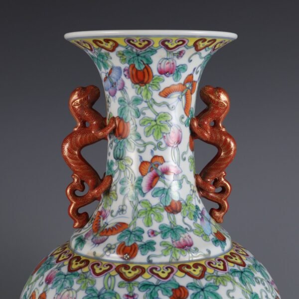 double-glazed dragon-ear vase made in the Qianlong period of the Qing Dynasty - Image 3
