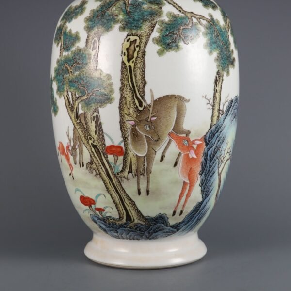 Qing Dynasty Qianlong period pink enamel crane and deer spring plate mouth vase - Image 6