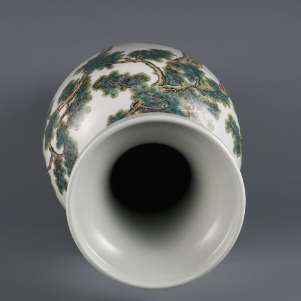 Qing Dynasty Qianlong period pink enamel crane and deer spring plate mouth vase - Image 7