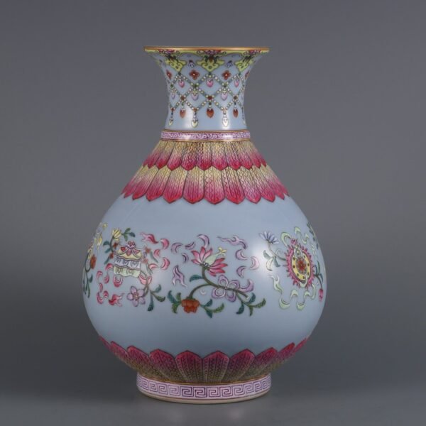 Qing Dynasty Qianlong period sky blue glaze with pink enamel eight treasures pattern - Image 2