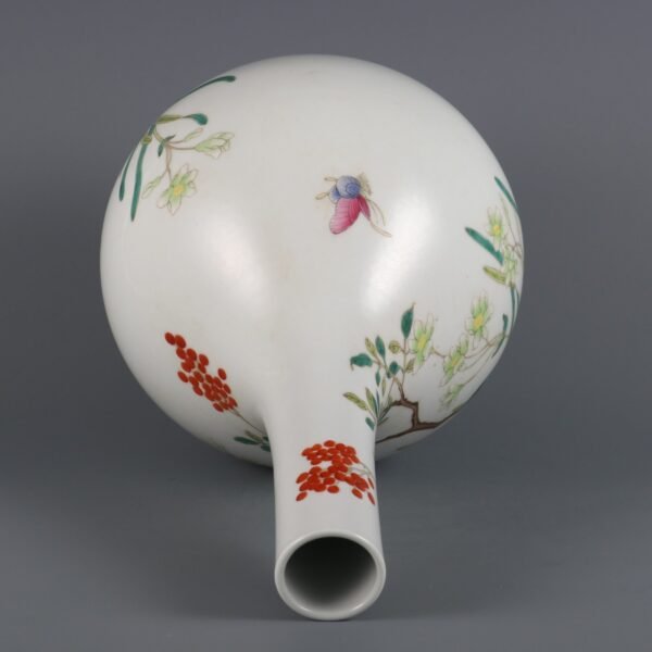 Qing Dynasty Qianlong period pink enamel Zhilan jade tree pattern gallbladder vase - Image 6