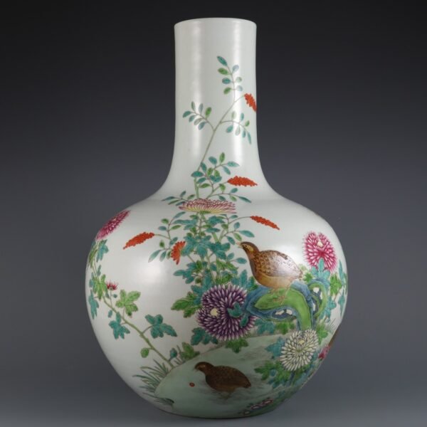 Qing Dynasty Qianlong Period (Folk Kiln) Famille Rose Living and Working in Peace and Happiness