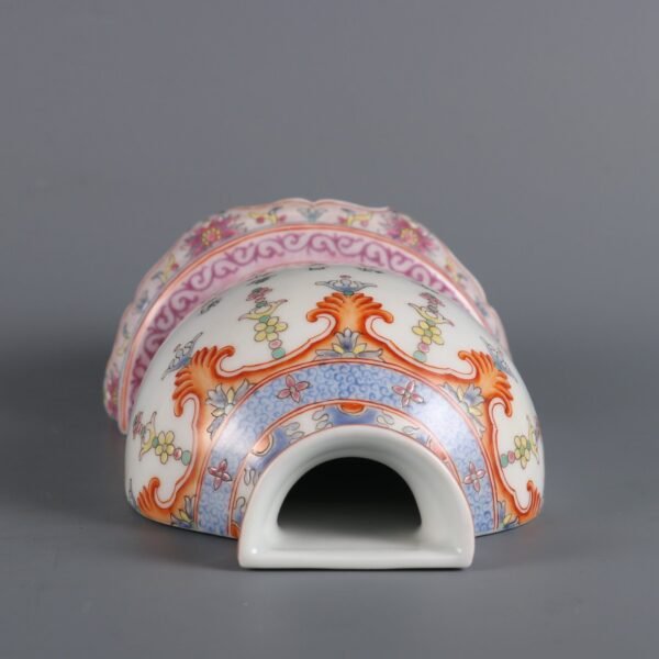 enamel hanging vases with imperial inscriptions made in the Qianlong period of the Qing Dynasty - Image 6