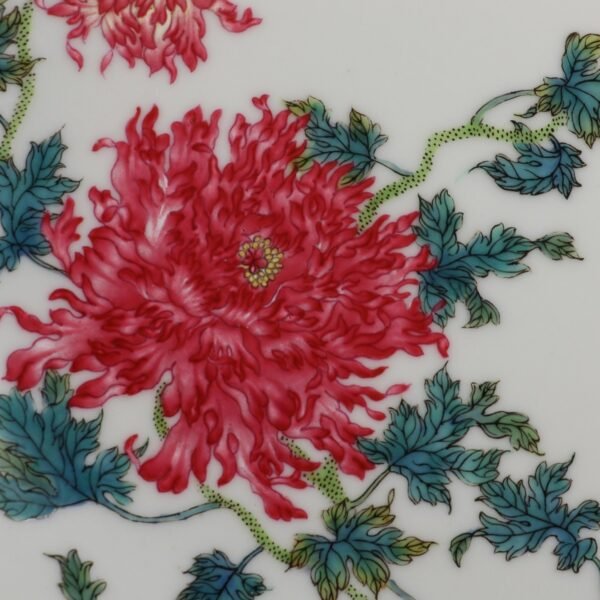 Qing Dynasty Yongzheng Period Famille Rose Wall Poppy Pattern Appreciation Plate - Image 4
