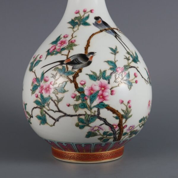 Qing Dynasty Qianlong period pastel flower and bird pattern poem gallbladder vase - Image 6