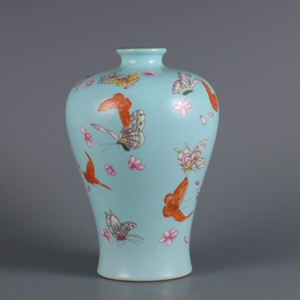 Qing Yongzheng Period Turquoise Green Ground Pink Butterfly Love Flower Plum Vase - Image 2