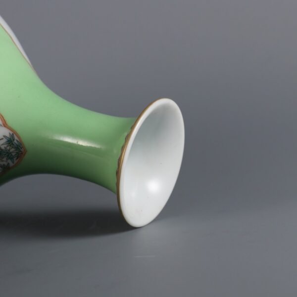 pink enamel, jade vase with baby play pattern, made in the Yongzheng period of the Qing Dynasty - Image 7