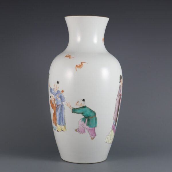 Qing Dynasty Qianlong period pink enamel three stars high shining Guanyin bottle - Image 3