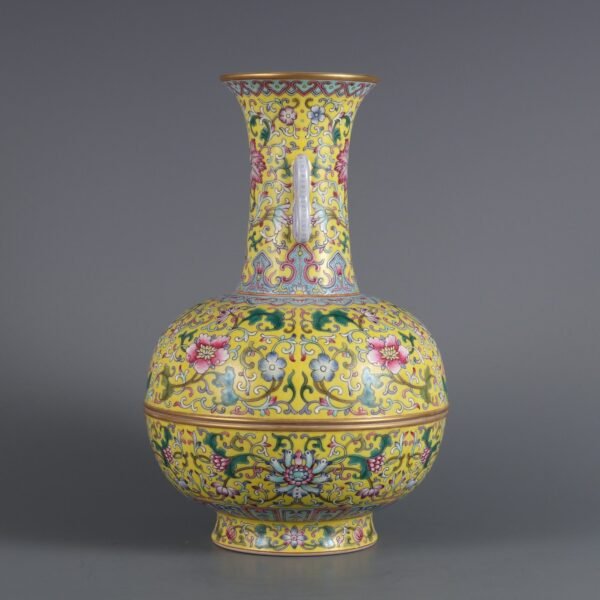 passionflower pattern eight-character ear lid cup made in the Qianlong period of the Qing Dynasty - Image 4
