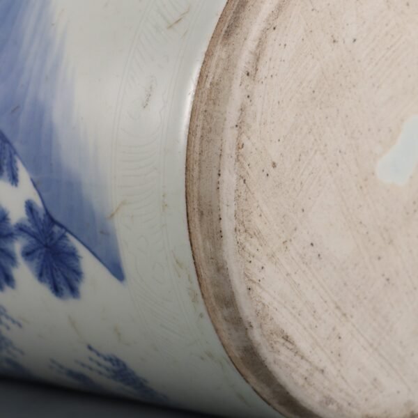 Ming Chongzhen blue and white figure vase - Image 8