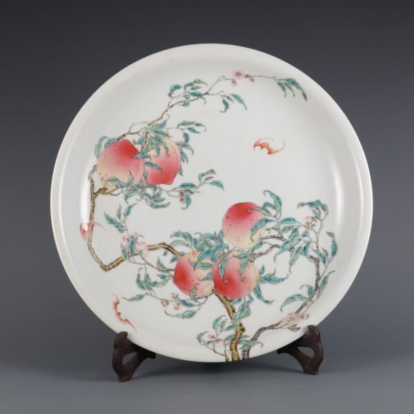 Qing Dynasty Yongzheng Period Famille Rose Wall-mounted Eight-Peach Pattern Large Plate