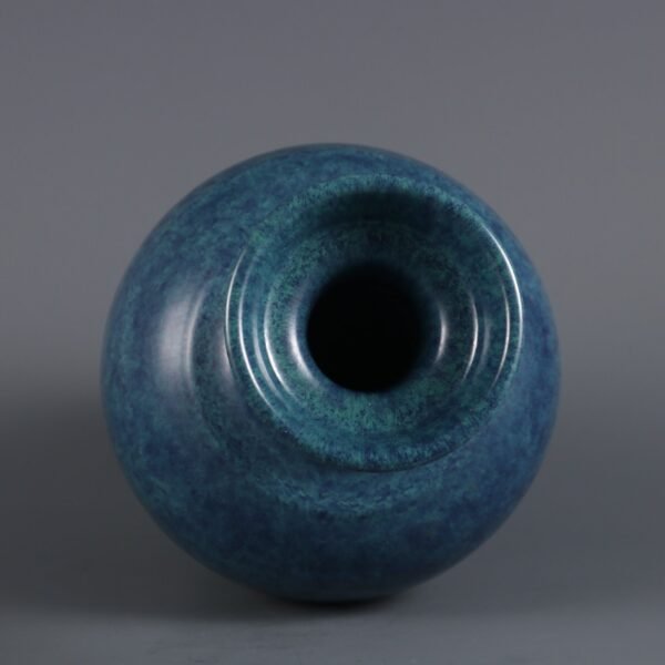 Qing Yongzheng Rujun glaze spiral pattern appreciation vase - Image 8