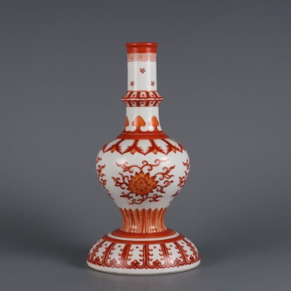 passionflower-patterned nectar bottles made in the Yongzheng period of the Qing Dynasty - Image 4